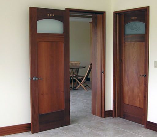 http://i893.photobucket.com/albums/ac133/lonowood/Florida%20Keys%20Home/FLdoorsWeb.jpg