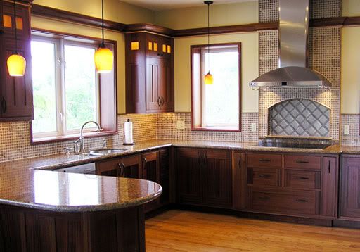 http://i893.photobucket.com/albums/ac133/lonowood/Florida%20Keys%20Home/FLkitchenWeb.jpg