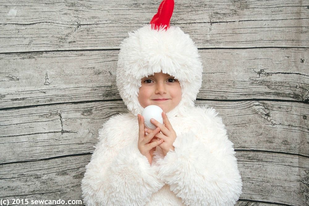 Sew Can Do: Tutorial Time: The Fluffy Chicken Costume